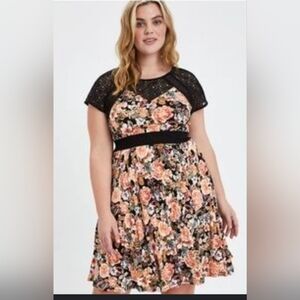 torrid Floral & Lace Dress size 1X NWT